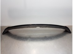 Recambio de aleron trasero para toyota yaris hybrid referencia OEM IAM 76085K0010C1  