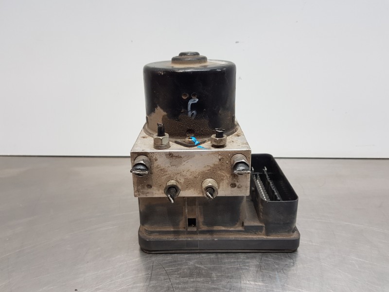 Recambio de abs para volvo v50 familiar kinetic referencia OEM IAM 30665886 30736589 