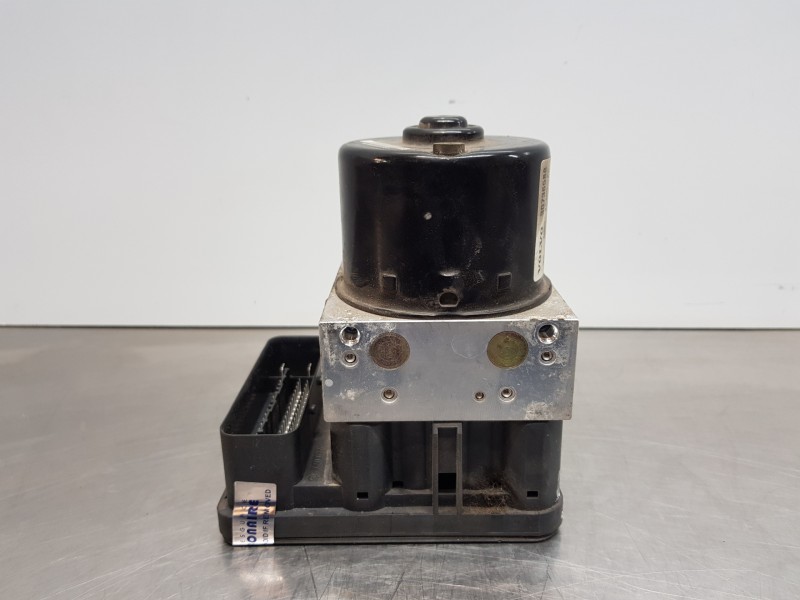 Recambio de abs para volvo v50 familiar kinetic referencia OEM IAM 30665886 30736589 