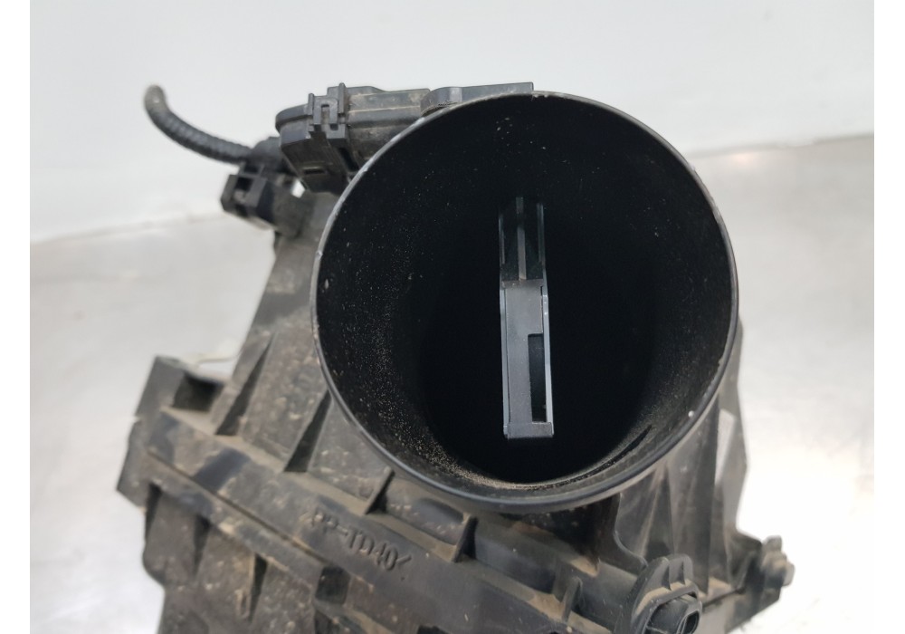 Recambio de filtro aire para toyota corolla touring sports (e21) hybrid referencia OEM IAM 17751F2050  