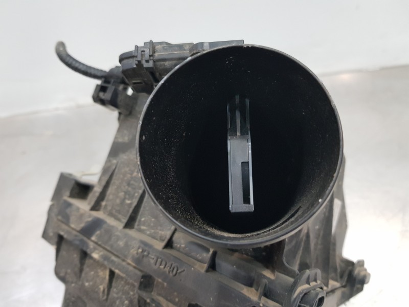 Recambio de filtro aire para toyota corolla touring sports (e21) hybrid referencia OEM IAM 17751F2050  