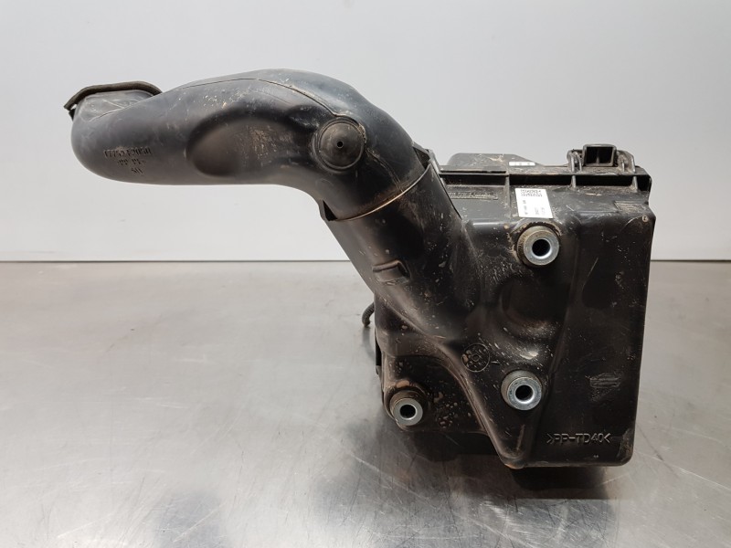 Recambio de filtro aire para toyota corolla touring sports (e21) hybrid referencia OEM IAM 17751F2050  