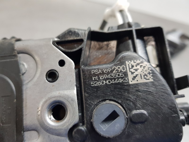 Recambio de cerradura puerta trasera derecha para citroen ds 7 crossback referencia OEM IAM 9816929080  