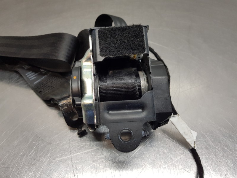 Recambio de cinturon seguridad trasero derecho para citroen ds 7 crossback referencia OEM IAM 98158613XX  