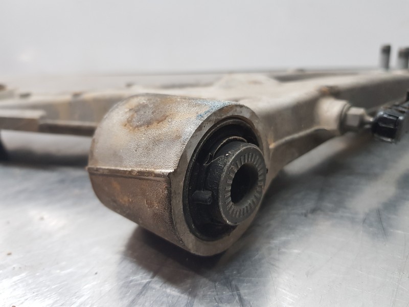 Recambio de brazo suspension inferior delantero derecho para citroen ds 7 crossback referencia OEM IAM 9815014380  