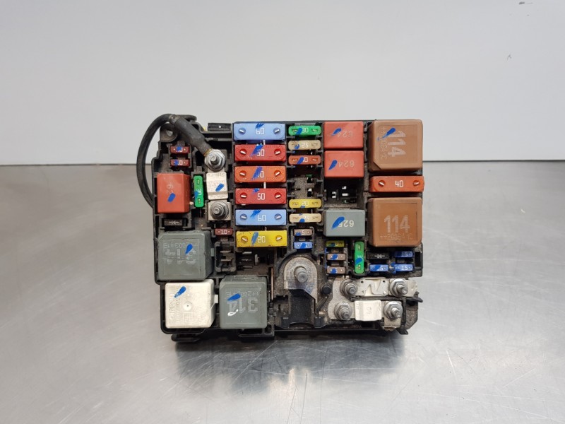 Recambio de caja reles / fusibles para citroen ds 7 crossback referencia OEM IAM 9804848580  