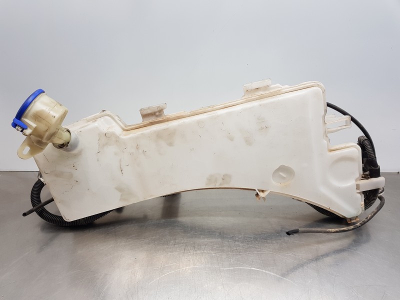 Recambio de deposito limpia para citroen ds 7 crossback referencia OEM IAM 9830838180  