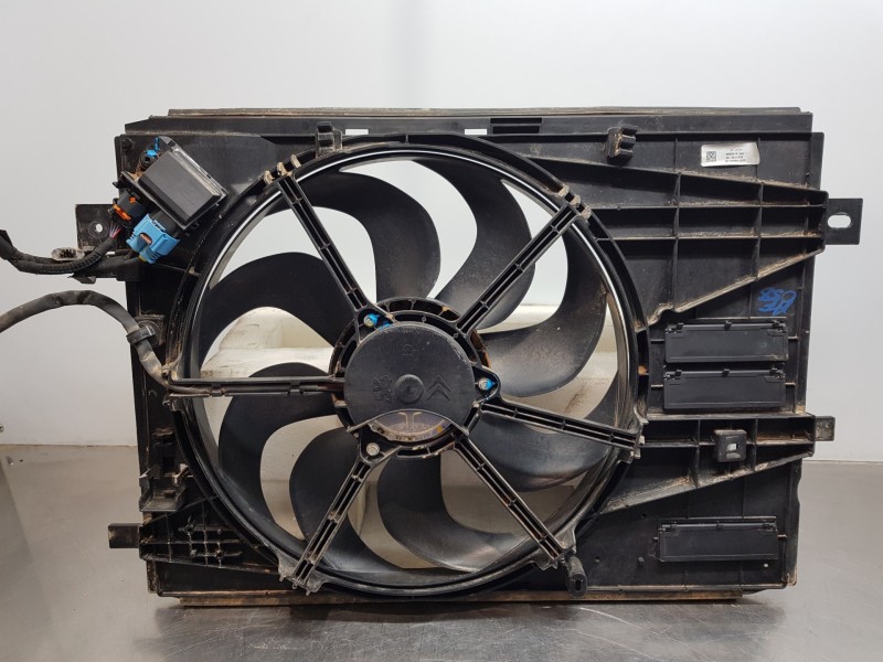 Recambio de electroventilador para citroen ds 7 crossback referencia OEM IAM 9832930080  