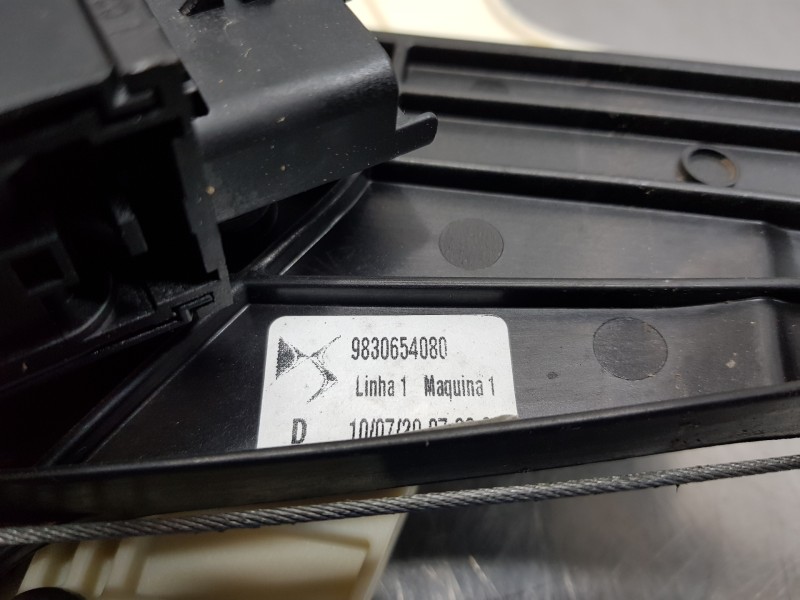 Recambio de elevalunas trasero derecho para citroen ds 7 crossback referencia OEM IAM 9840197380  