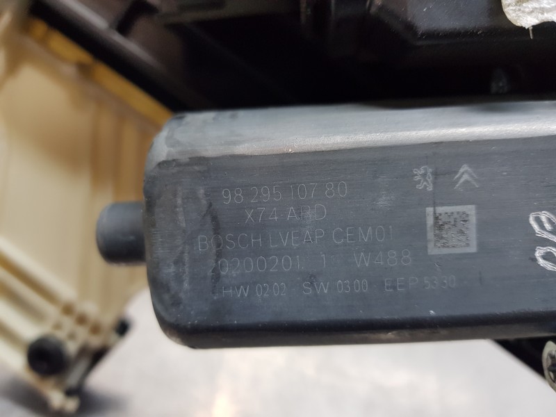 Recambio de elevalunas trasero derecho para citroen ds 7 crossback referencia OEM IAM 9840197380  