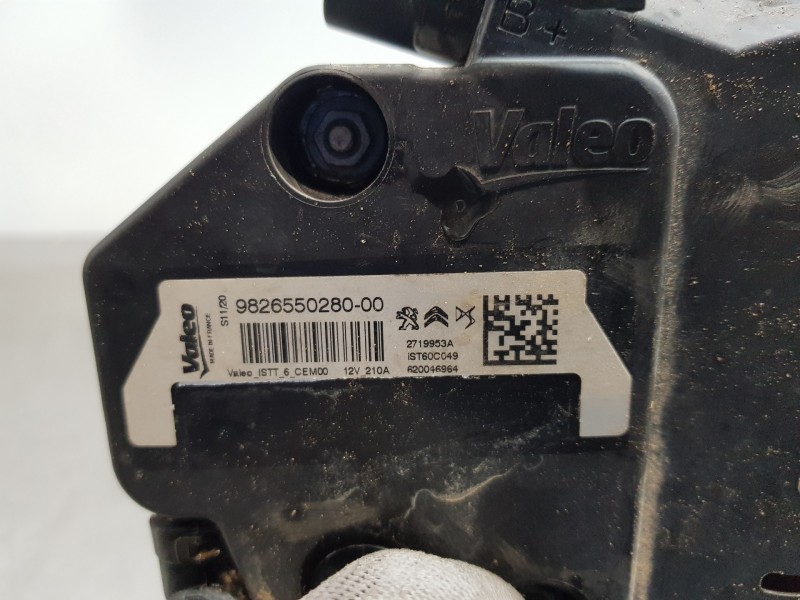 Recambio de alternador para citroen ds 7 crossback referencia OEM IAM 9826550280  
