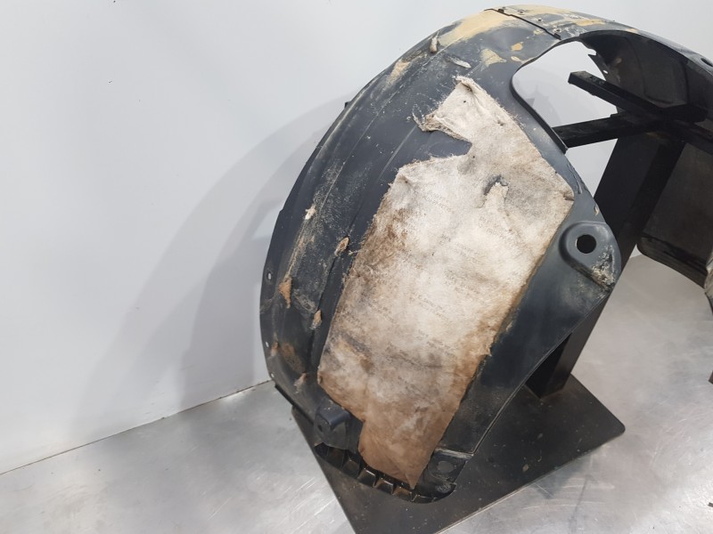 Recambio de paso rueda para hyundai tucson klass referencia OEM IAM 86812N7000  