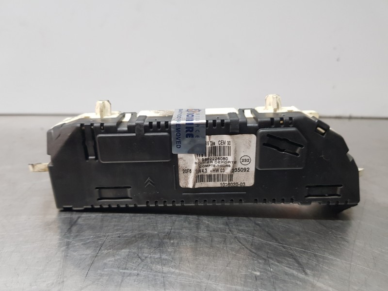 Recambio de pantalla multifuncion para citroen c4 berlina exclusive referencia OEM IAM 6106WC 9662226080 