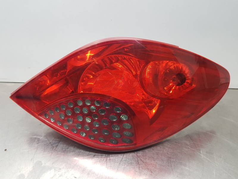 Recambio de piloto trasero derecho para peugeot 207 sport referencia OEM IAM 6351Y7 9649986580 