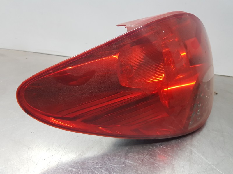 Recambio de piloto trasero izquierdo para peugeot 207 sport referencia OEM IAM 6350Y7 9649986680 