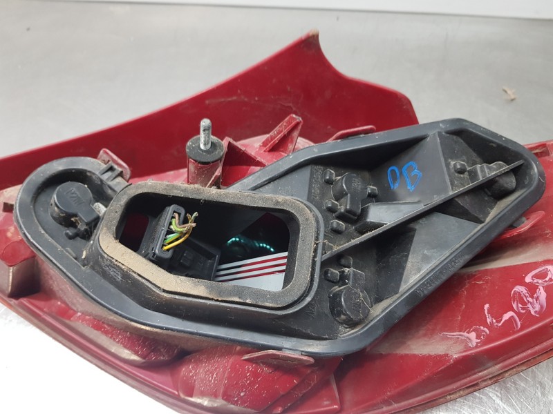 Recambio de piloto trasero izquierdo para peugeot 207 sport referencia OEM IAM 6350Y7 9649986680 