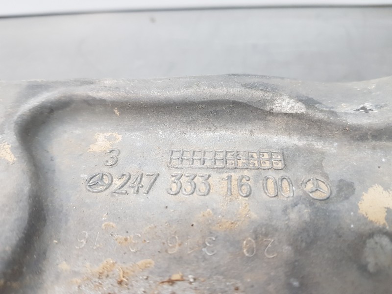 Recambio de brazo suspension inferior delantero izquierdo para mercedes clase a (w177) 200 d referencia OEM IAM A2473307502  