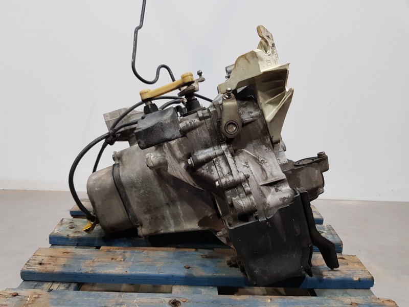 Recambio de caja cambios para peugeot 207 sport referencia OEM IAM 223109 20CQ74 