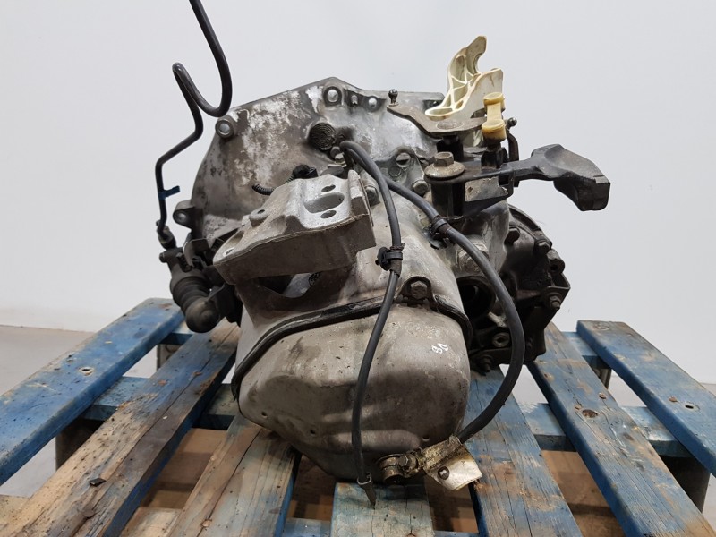 Recambio de caja cambios para peugeot 207 sport referencia OEM IAM 223109 20CQ74 
