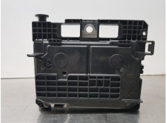 Recambio de caja reles / fusibles para peugeot 207 sport referencia OEM IAM 9664997780   2