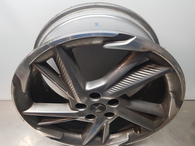 Recambio de llanta para citroen ds 7 crossback referencia OEM IAM 9817501377  