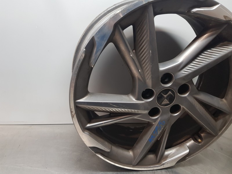 Recambio de llanta para citroen ds 7 crossback referencia OEM IAM 9817501377  