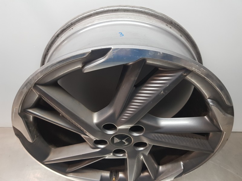 Recambio de llanta para citroen ds 7 crossback referencia OEM IAM 9817501377  