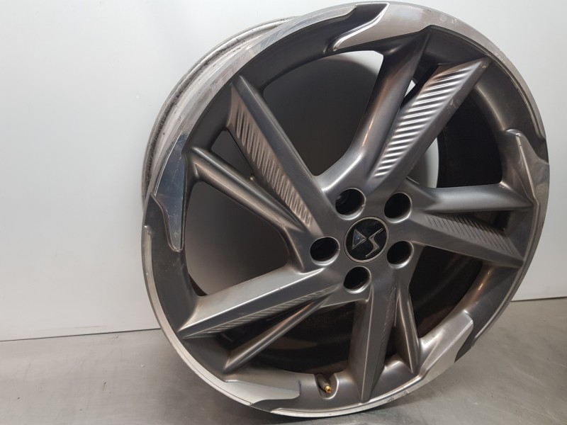 Recambio de llanta para citroen ds 7 crossback referencia OEM IAM 9817501377  