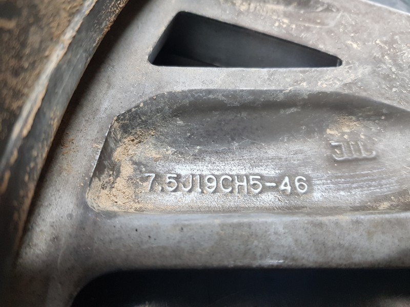 Recambio de llanta para citroen ds 7 crossback referencia OEM IAM 9817501377  