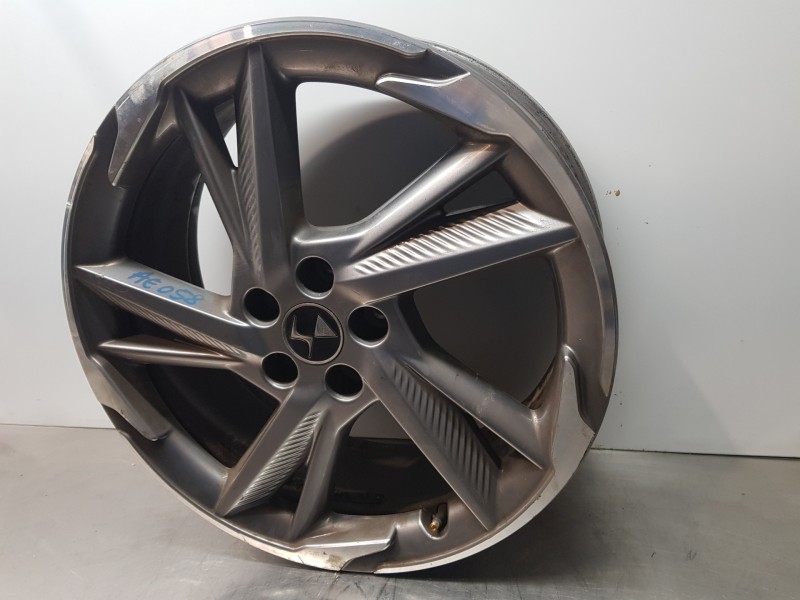 Recambio de llanta para citroen ds 7 crossback referencia OEM IAM 9817501377  