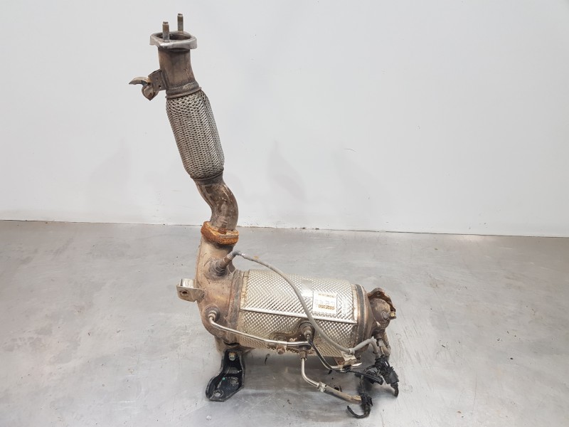 Recambio de catalizador para hyundai tucson klass referencia OEM IAM 289B02F050 C02F050 