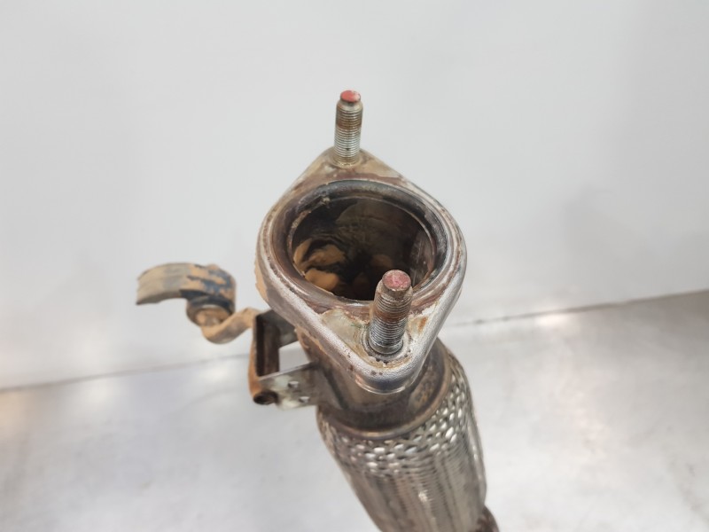 Recambio de catalizador para hyundai tucson klass referencia OEM IAM 289B02F050 C02F050 