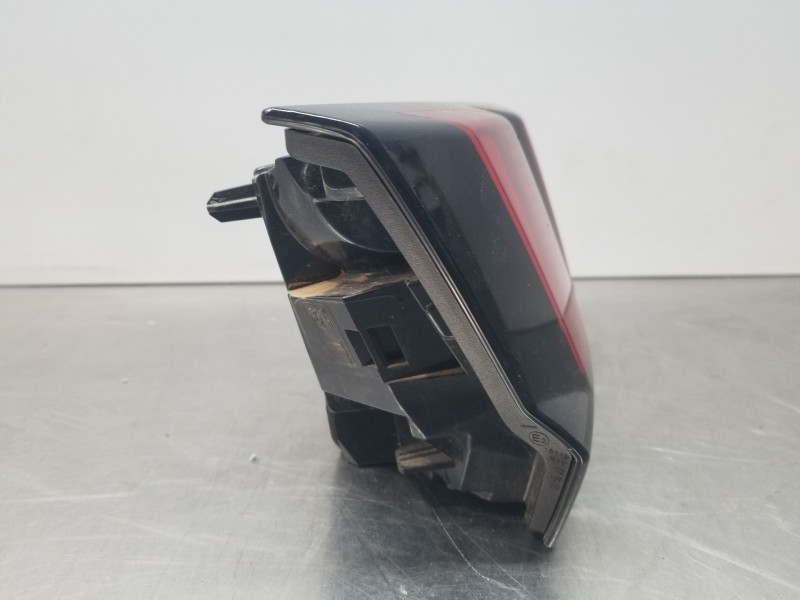 Recambio de piloto trasero izquierdo interior para peugeot 3008 active referencia OEM IAM 9810477880  