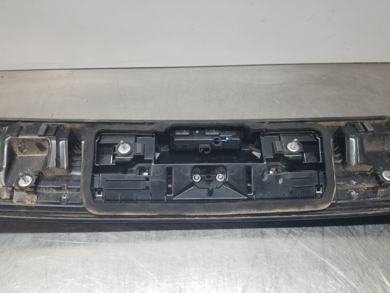 Recambio de luz central de freno para volkswagen taigo life referencia OEM IAM 2G7945093  