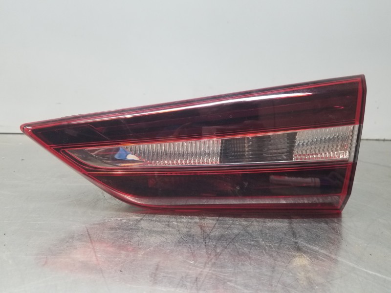 Recambio de piloto trasero derecho interior para opel grandland x selective referencia OEM IAM YP00016480  