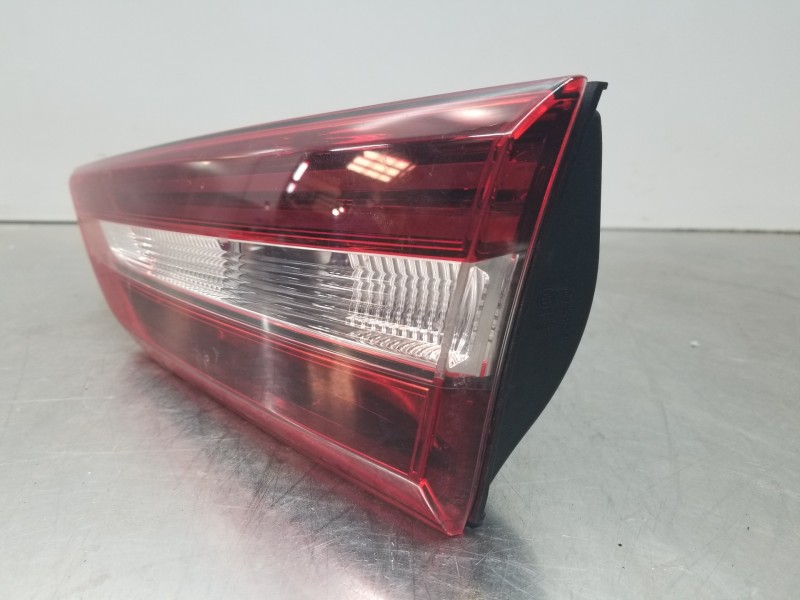 Recambio de piloto trasero derecho interior para opel grandland x selective referencia OEM IAM YP00016480  