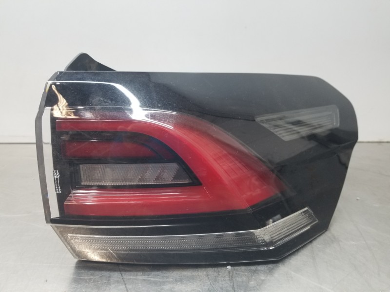 Recambio de piloto trasero derecho para volkswagen taigo life referencia OEM IAM 2G7945096  