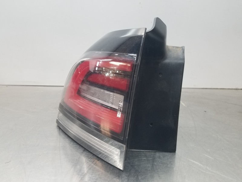 Recambio de piloto trasero izquierdo para volkswagen taigo life referencia OEM IAM 2G7945095  