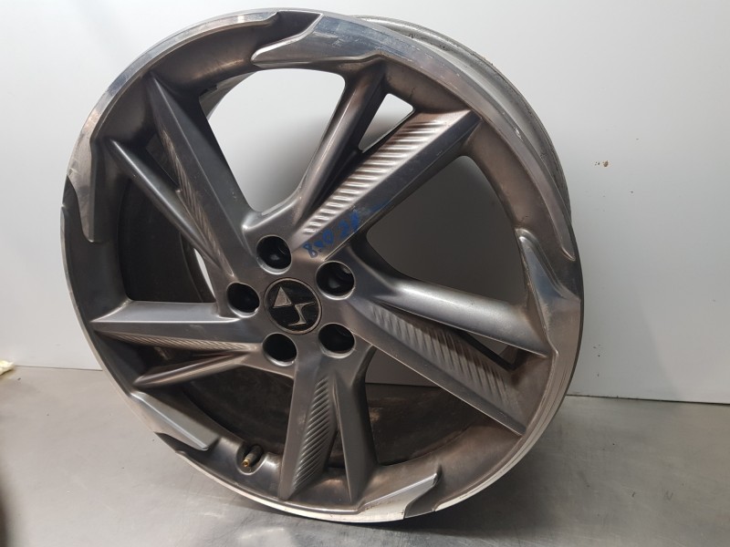 Recambio de llanta para citroen ds 7 crossback referencia OEM IAM 9817501377  