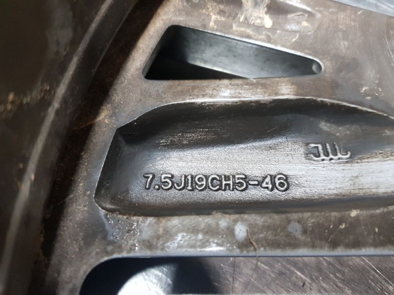 Recambio de llanta para citroen ds 7 crossback referencia OEM IAM 9817501377  