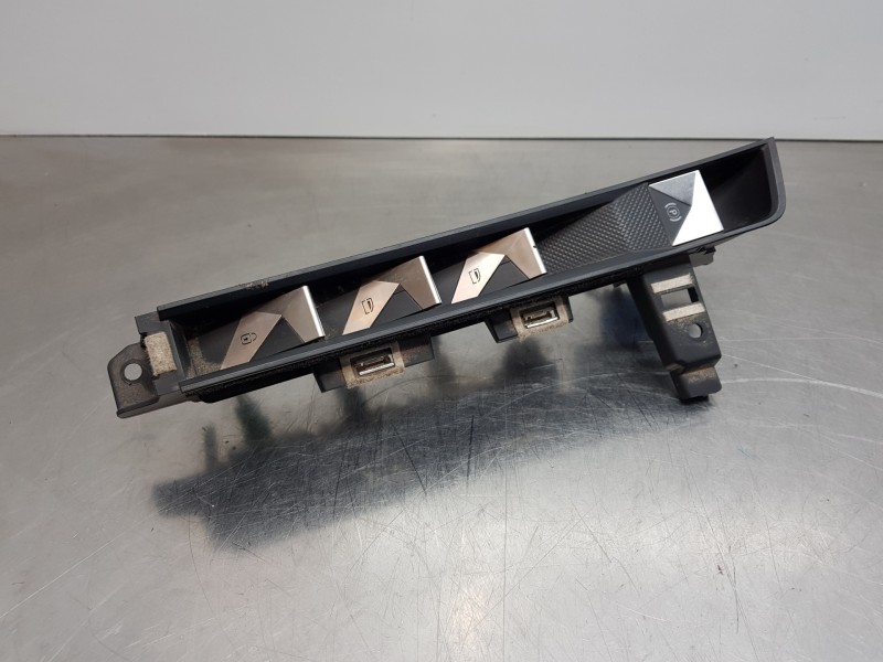 Recambio de mando elevalunas delantero izquierdo para citroen ds 7 crossback referencia OEM IAM 98218938ZD  