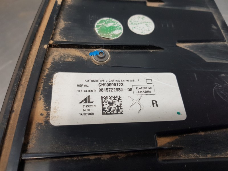 Recambio de piloto trasero derecho para citroen ds 7 crossback referencia OEM IAM 9815722580  