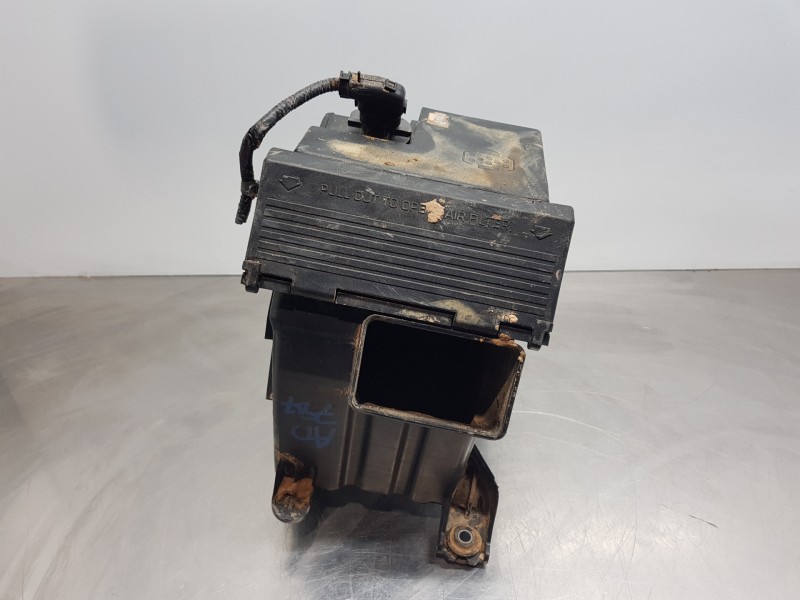 Recambio de filtro aire para hyundai tucson klass referencia OEM IAM 28110D3200  