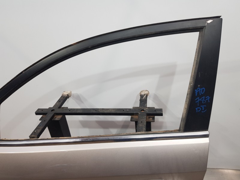 Recambio de puerta delantera izquierda para hyundai tucson klass referencia OEM IAM 76003D7000  