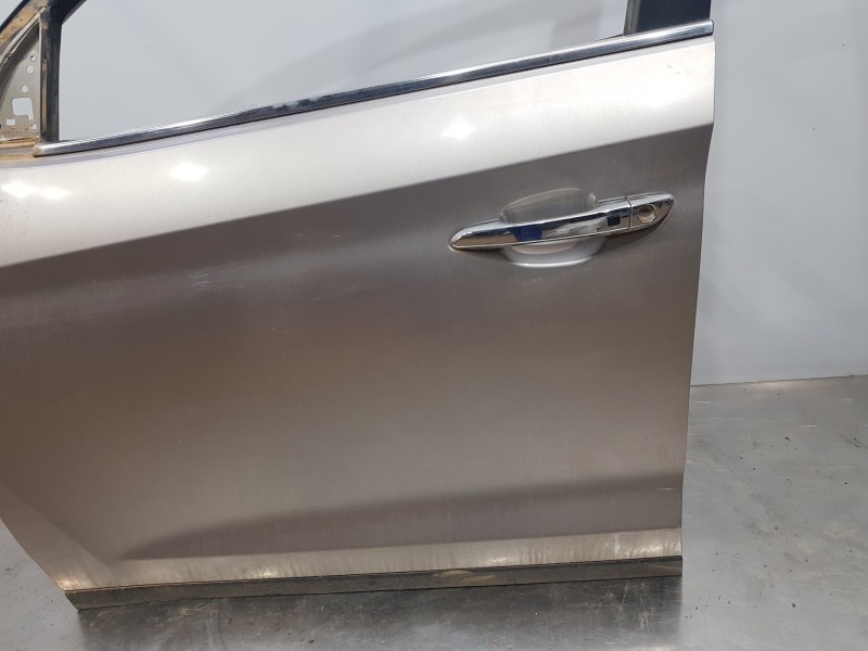 Recambio de puerta delantera izquierda para hyundai tucson klass referencia OEM IAM 76003D7000  