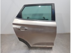 Recambio de puerta trasera derecha para hyundai tucson klass referencia OEM IAM 77004D7000  