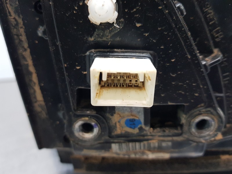 Recambio de retrovisor izquierdo para hyundai tucson klass referencia OEM IAM 87610D7050  