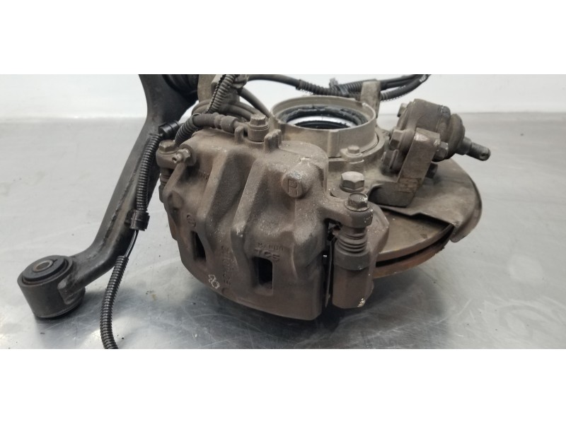 Recambio de mangueta delantera derecha para ssangyong kyron 200 xdi limited referencia OEM IAM 4122109004  