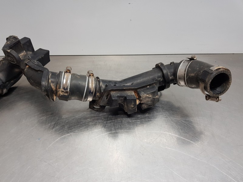 Recambio de tubo presion turbocompresor para citroen ds 7 crossback referencia OEM IAM 9675758280  