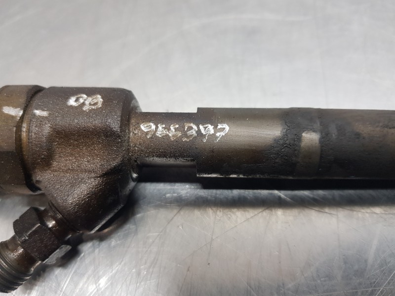 Recambio de inyector para mercedes clase c (w203) berlina elegance referencia OEM IAM 0445110177  